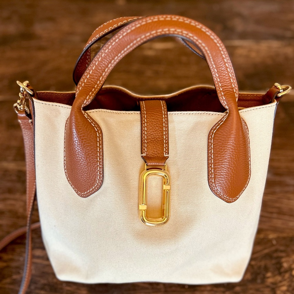 RARE Marc Jacob’s The Reporter Bag Canvas Crossbody Leather Trim Gold Hardware